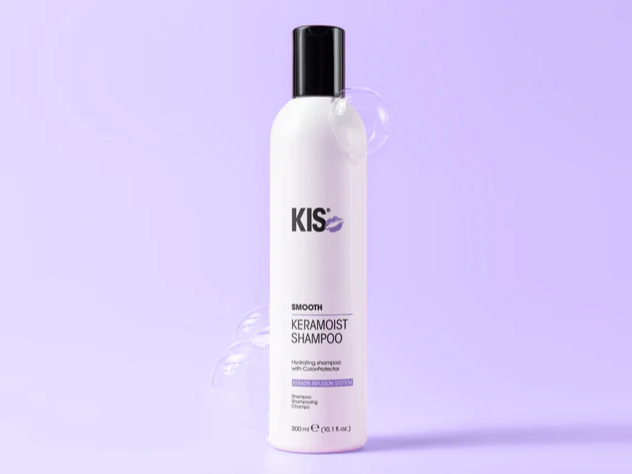 KIS Keramoist Shampoo paarse achtergrond