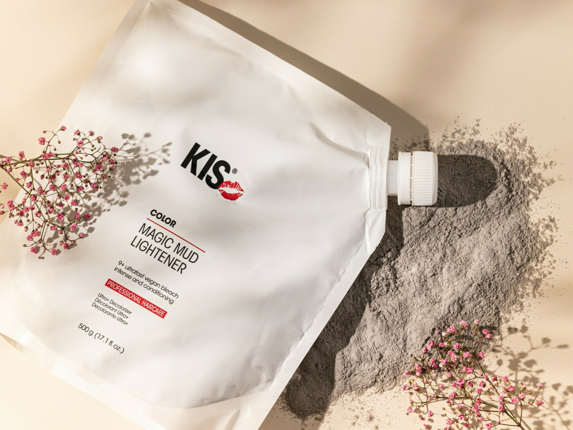 KIS Magic Mud Lightener blondeerpoeder beige achtergrond