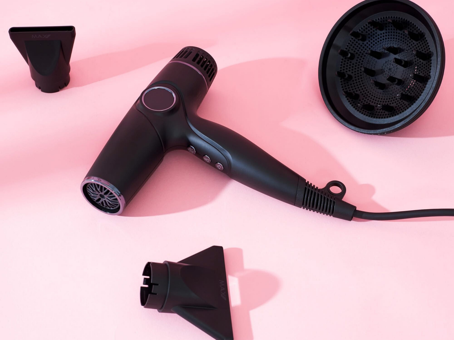 Max Pro NEO hair Dryer met opzetstukken